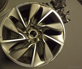 19" LETNI CAIRNS ORIGINAL CITROEN DS5, DS4, DS3 - 5