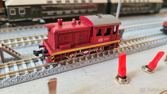 Vláčky N - dieslová lokomotiva BR 237 001 - 5