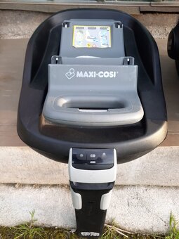 Dětská autosedačka + isofix základna Maxi-Cosi - 5