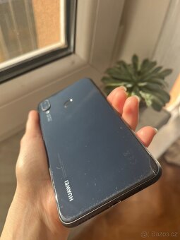 Mobil Huawei Nova 3i - 5