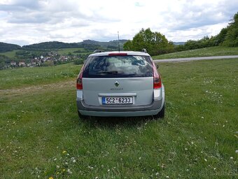 Renault Megane 2 1.9 dci - 5