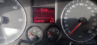 VW Caddy - 5