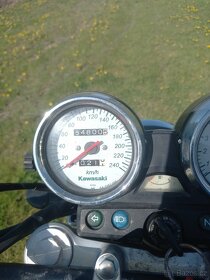 Kawasaki zr7 - 5