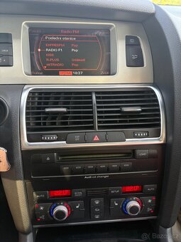 Audi Q7 3.0 176 kW servis 4x4 - 5