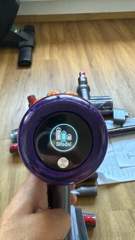 Dyson v15 detect absolute 2023 - 5