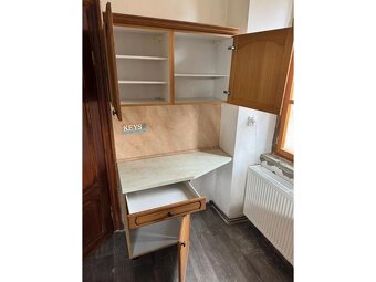 Krásná venkovská dubová kuchyně se spotřebiči,5447 - 5