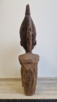 Dvojice ancestorálních figur kmen IGBO - Nigérie, dovoz 1950 - 5