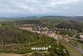 Prodej zavedeného hotelu a restaurace se stálou klientelou - 5