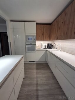 Prodej RD Chlebov s bazénem - 5