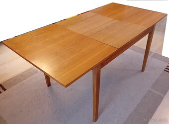 dřevěný rozkládací stůl - 5