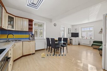 Prodej rodinný dům, 310 m2 - Hroznětín, ev.č. 00016 - 5