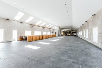 Prodej komerční stavby- sklad, showroom, kanceláře, byty, 83 - 5