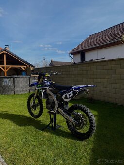Yamaha Yzf - 5