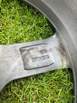 Originál audi rotor 255/35 r19 - 5