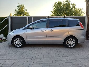 Naftová Mazda 5....7místné - 5