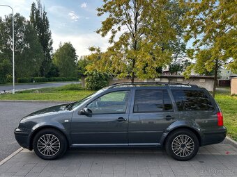 VW Golf 1,6i 77kW Klimatizace, Tažné zařízení - 5