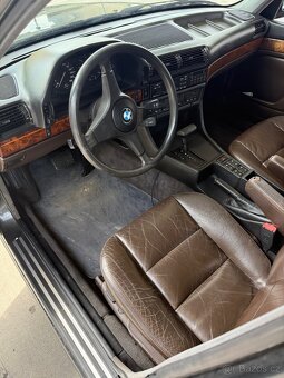 BMW 730i E32 - 5