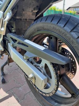 Suzuki Bandit 650 S, najeto 13 000 km - 5
