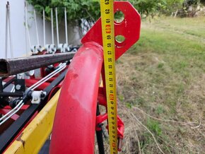 Shrnovač a obraceč sena za malotraktor - 5