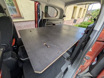 Spací kempingová vestavba - Berlingo, Combo, Rifter L2 - 5