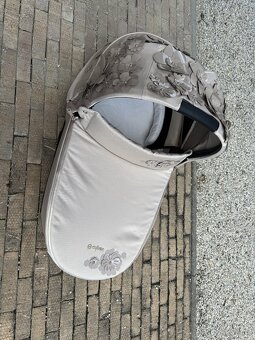 Cybex e-Priam - 5