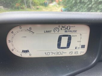 Citroën Picasso - první majitelka - 5