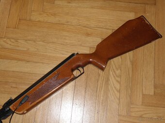 Slavia 631 rok 1987 s laserovým modulem - 5