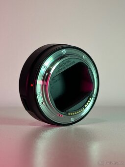 Canon EOS R10 – 2 objektivy, adaptér, brašna - 5