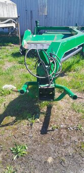 Žací mačkač John Deere 535 - 5