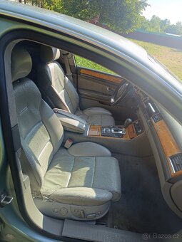 Audi A8 D3 - 5