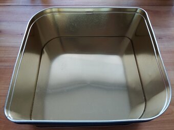 Zánovní velká plechová krabice na cukroví a jiné věci SLEVA - 5