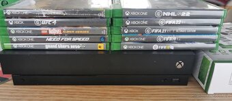 Prodám Xbox One X - 5