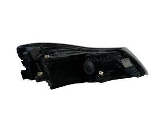 Levý přední halogen 1Z1941015F Škoda Octavia 2 FL r.v. 2011 - 5
