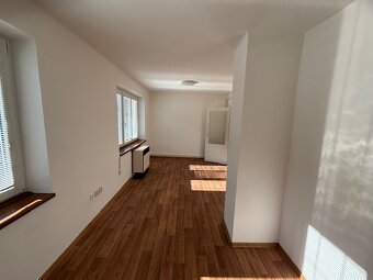 Pronájem bytu 2+kk 46 m² Beroun - 5