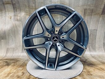 TOP kola Mercedes AMG R19 GLC originál - 5