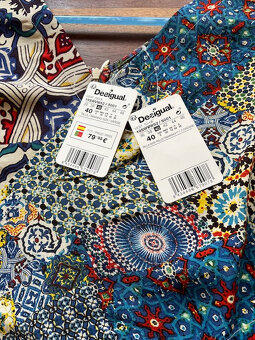 Nové letní šaty zn.Desiqual vel.40 - 5