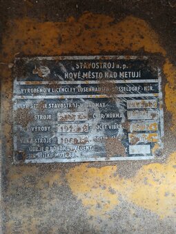 Vibrační válec 1 tuna - 5