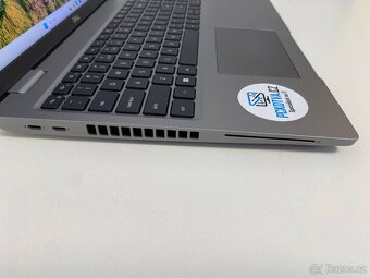 Dell Latitude 5530 15,6“/Intel Core i5-12.gen /SSD 240GB/RAM - 5