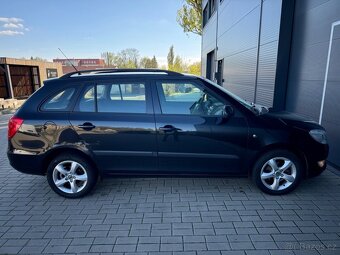 Škoda Fabia II 1.2 TSI / 63kW / 2011 / DIGI KLIMA / SENZORY - 5