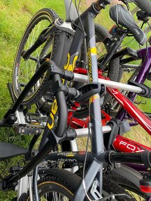 Pronajmu nosič kol Thule VeloCompact 926 na 3 až 4 kola - 5