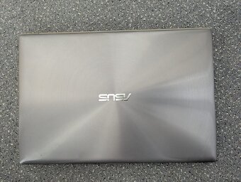 ZENBOOK UX32V 13.3'' FHD I7, 6GB/256GB SSD GeForce 620M - 5