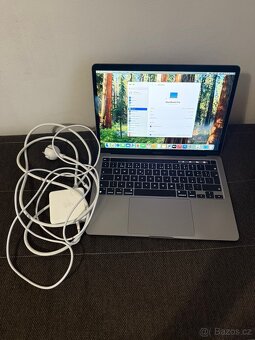 MacBook Pro 2022 - 5