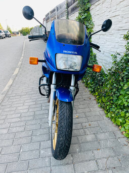 Honda CB 500 F Sport r.v.2001 najeto 21tis km 35 Kw - 5