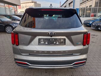 Kia Sorento 1.6 T-GDI 176kW HYBRID 4x4 57tkm Virtual 7-míst - 5