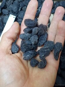 Ani manitite (obsidián) 3,4kg - 5