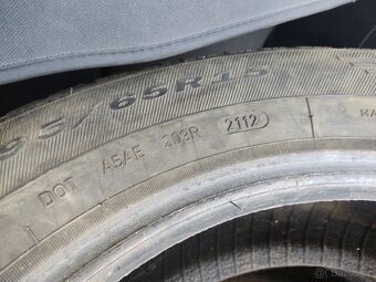Predám zimní pneu 195/65 R15 - 5
