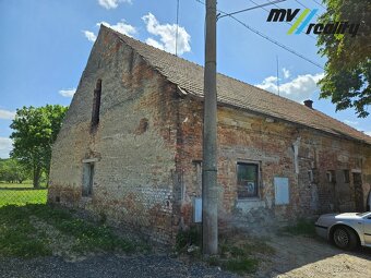 Rožďalovice - Hasina, prodej 2x RD na pozemku o celkové výmě - 5