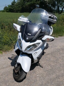 AN 650 BURGMAN 2. generace (2013) - 5