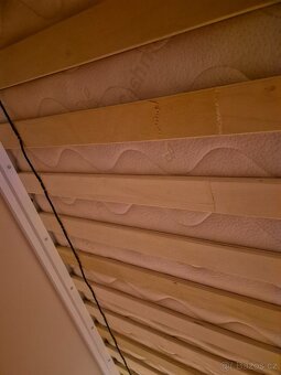 Postel se skluzavkou - 5