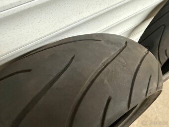 Michelin PilotRoad2 120/70ZR17 58W a 190/50ZR17 73 - 5